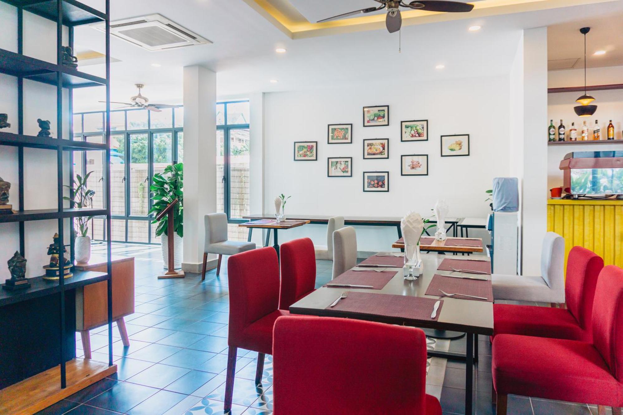 Angkor Aurora Hotel Siem Reap Exterior photo